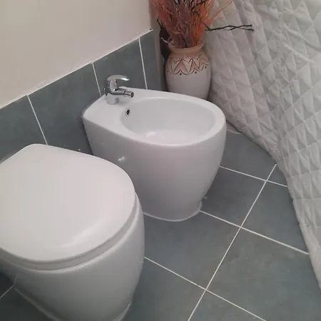 Glamping Domes San Martino * 伊特里